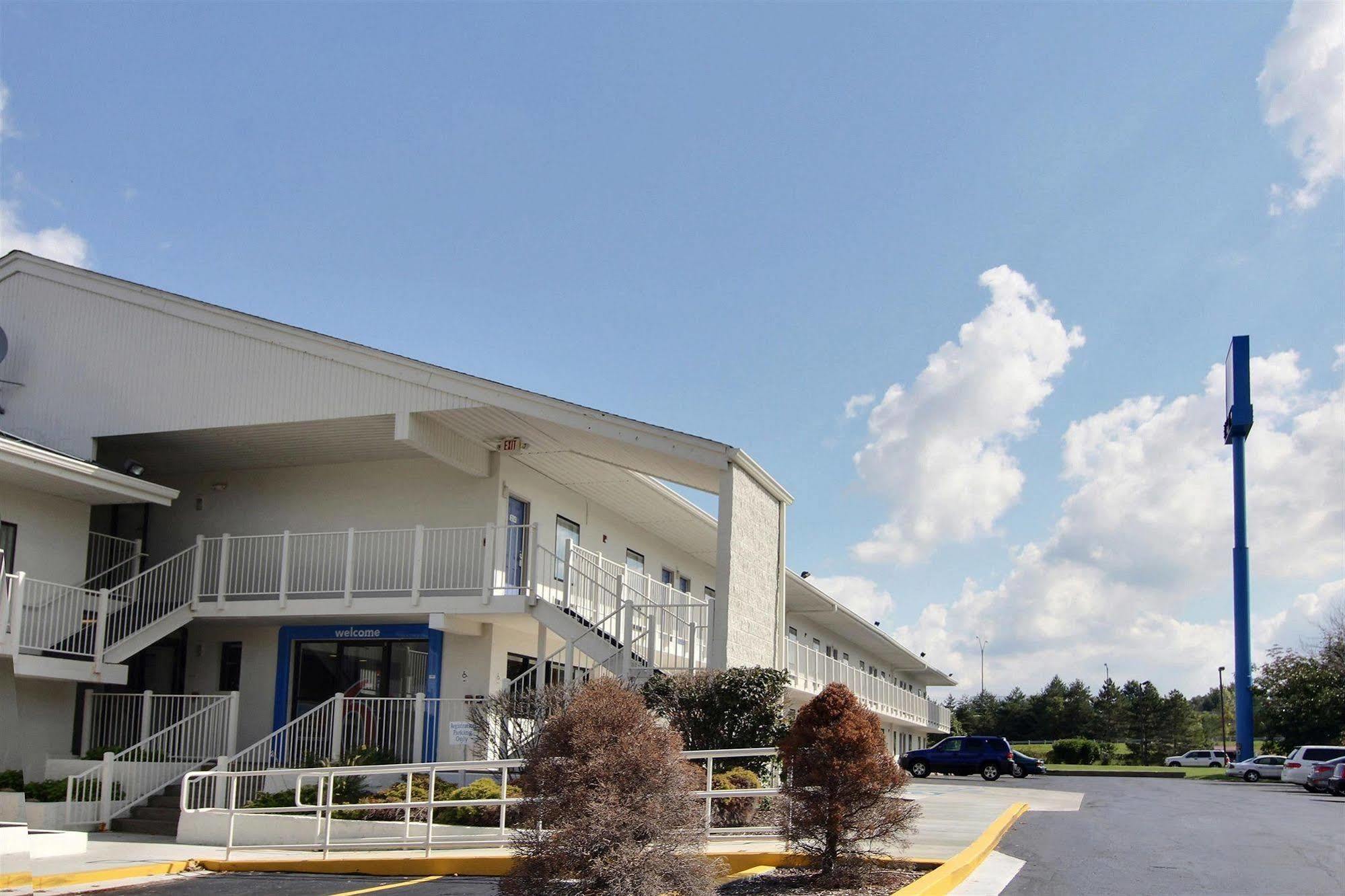 Motel 6-Middleburg Heights, Oh - Cleveland Exterior photo